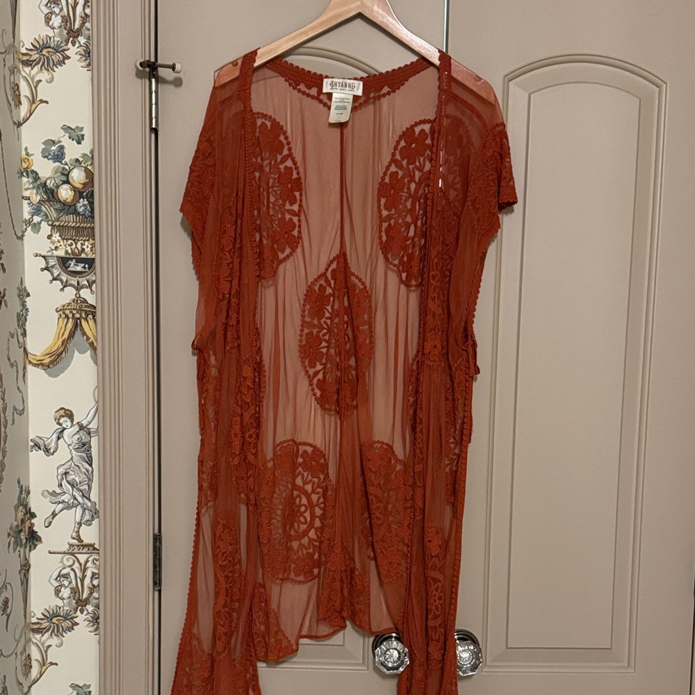 Shyanne Terracotta Lace Kimono